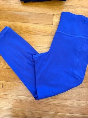 Athleta salutation stash 7/8 tight